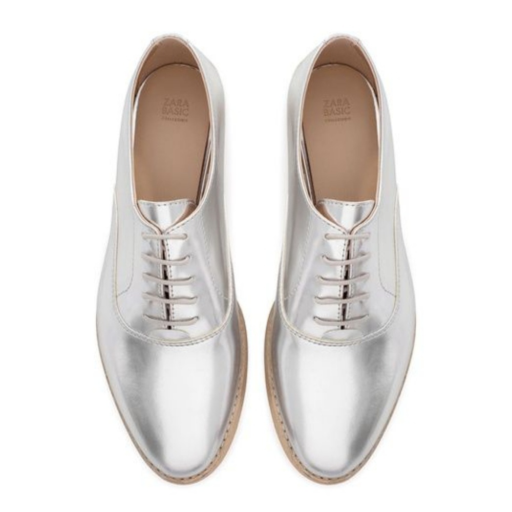 《ZARA》 nwt silver loafers